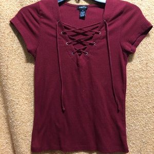 Fitted front tie shirt